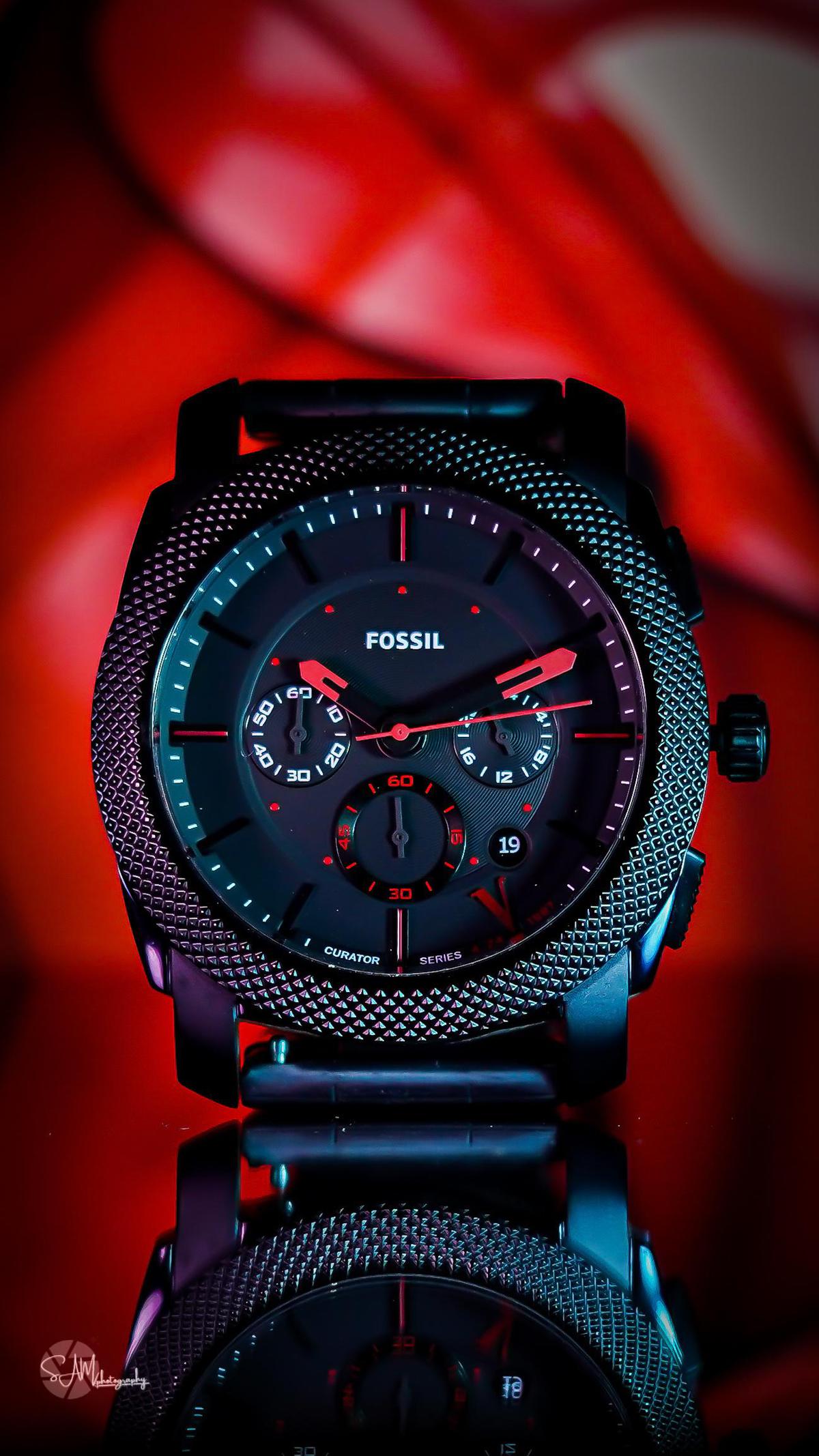 Image of Red, Material property, Clock, Watch, Analog watch, Watch accessory etc.