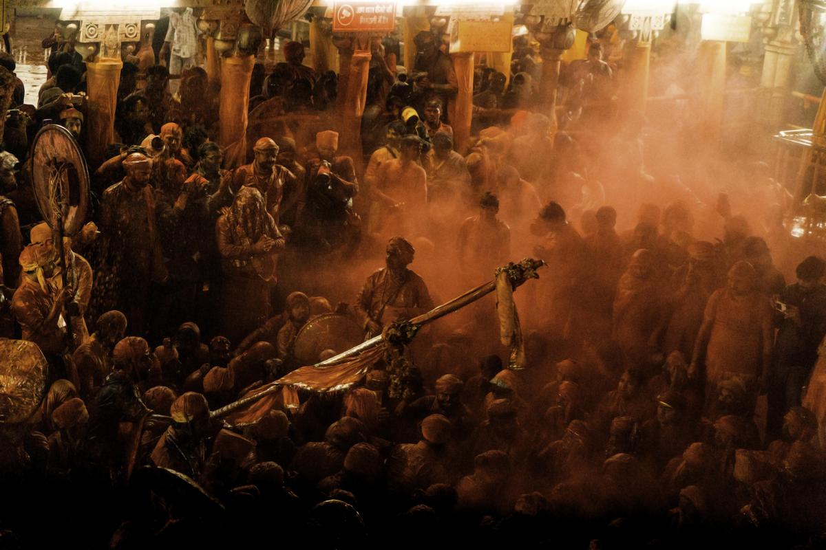 Image of People, Crowd, Rebellion etc.