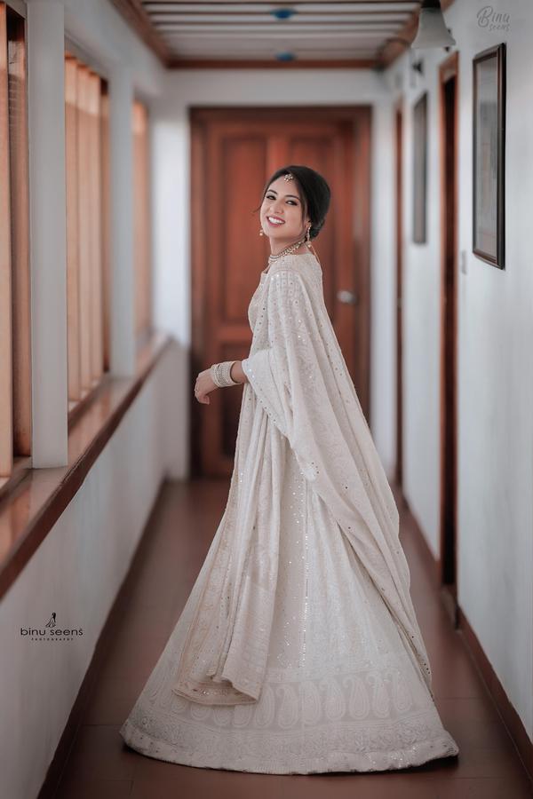 Image of Photograph, Dress, Clothing, Bride, Fashion model, Shoulder etc.
