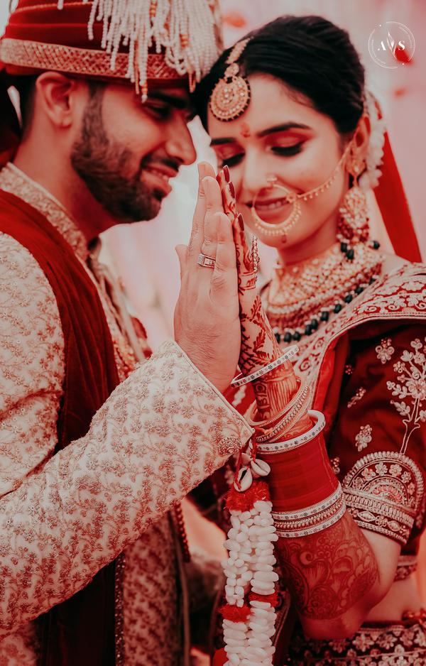 Image of Temple, Photograph, Skin, Smile, Beard, Bride etc.