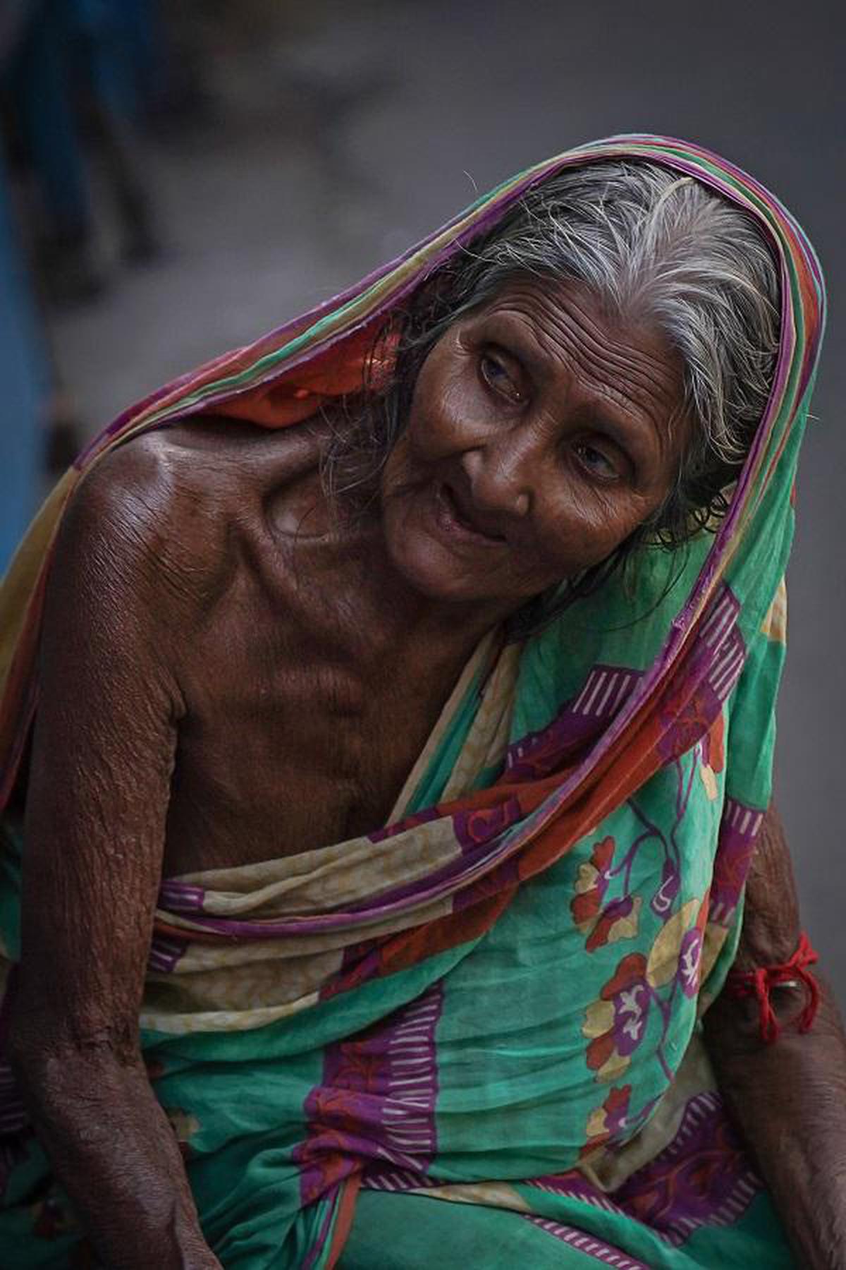 Image of Sari, Skin, People, Lady, Eye, Human etc.