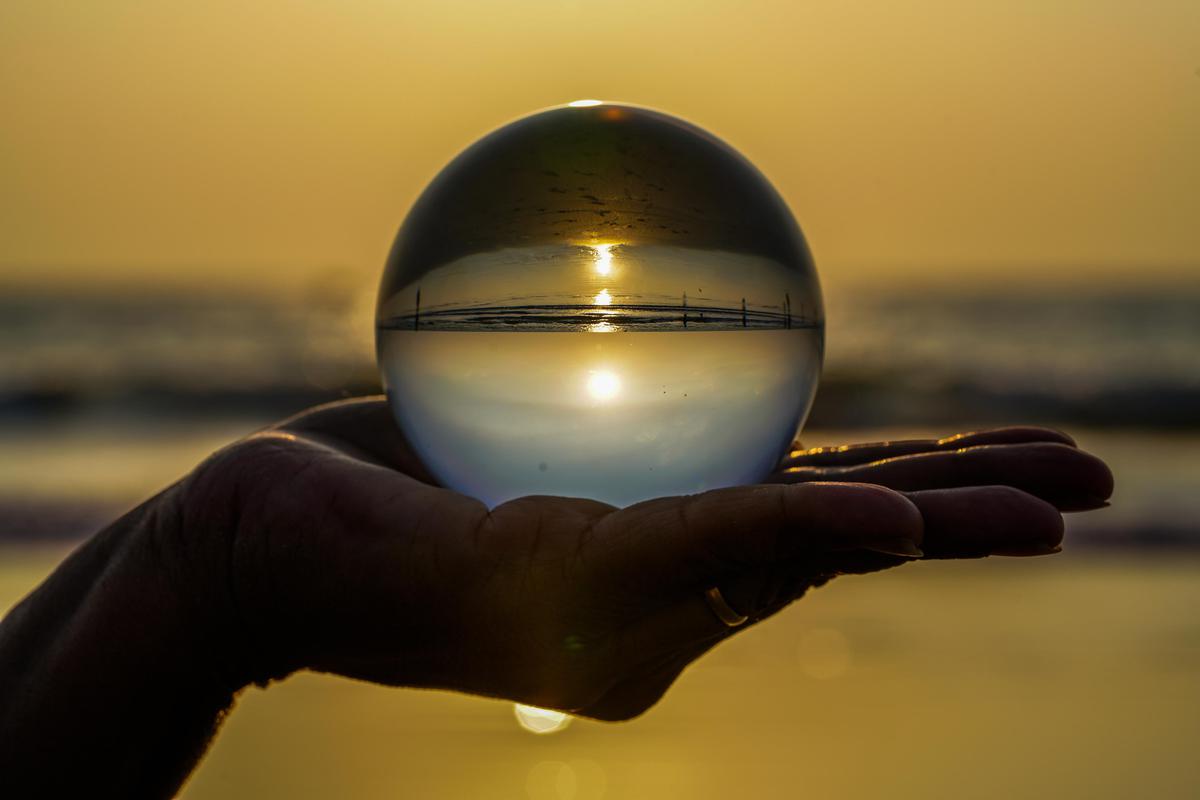 Image of Sky, Happy, Atmosphere, Sunlight, People in nature, Flash photography etc.