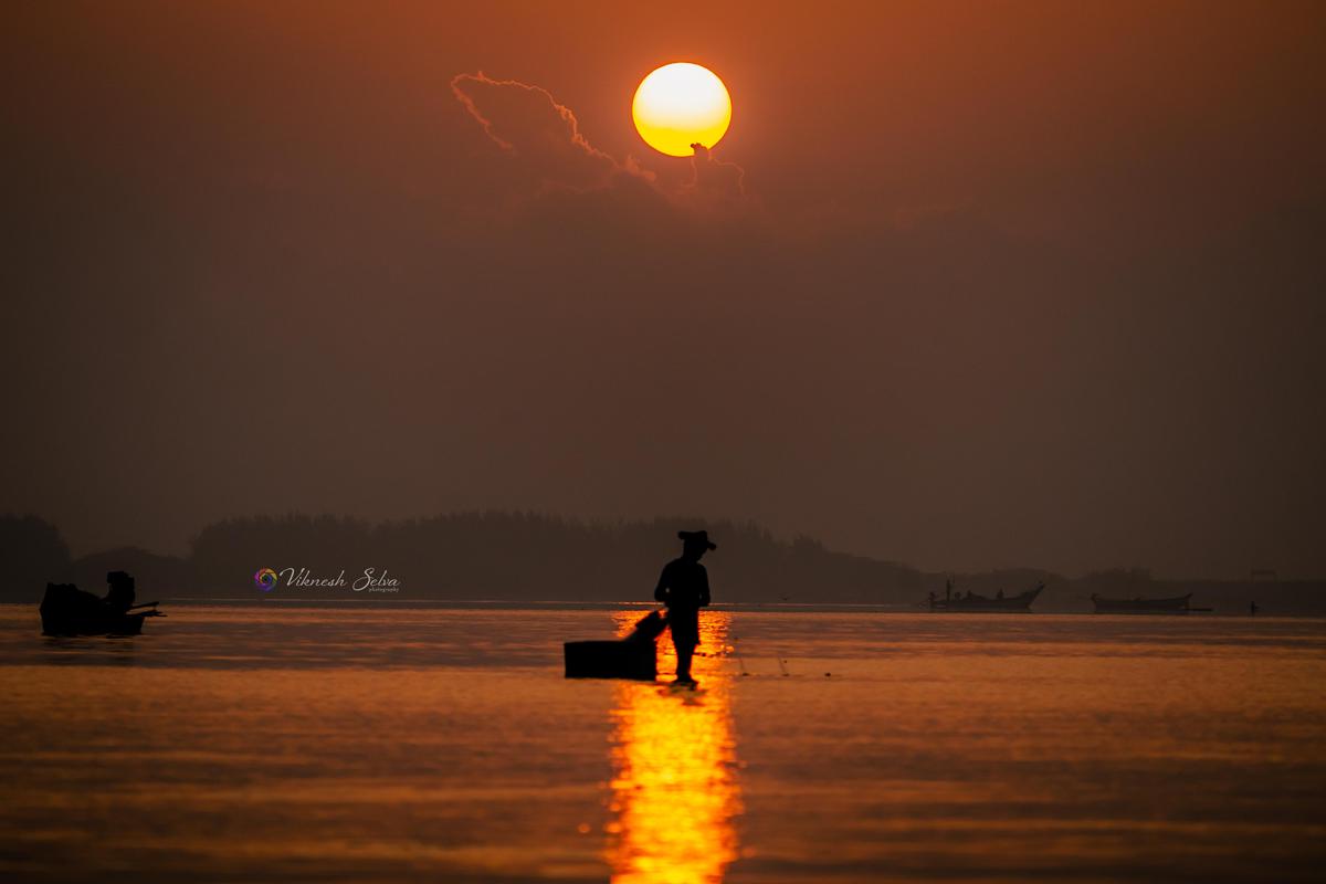 Image of Nature, Sky, Light, Afterglow, Sunset, Orange etc.