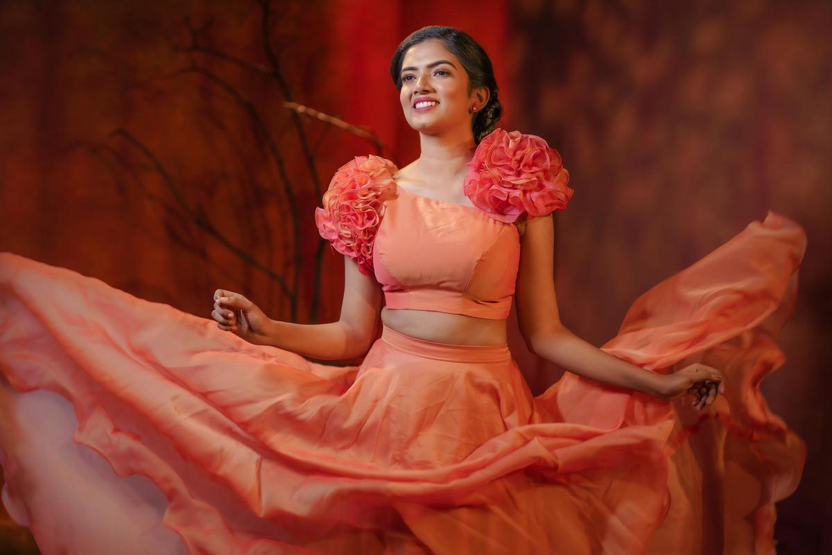 Image of Pink, Smile, Dress, Happy, Flower, Flash photography etc.
