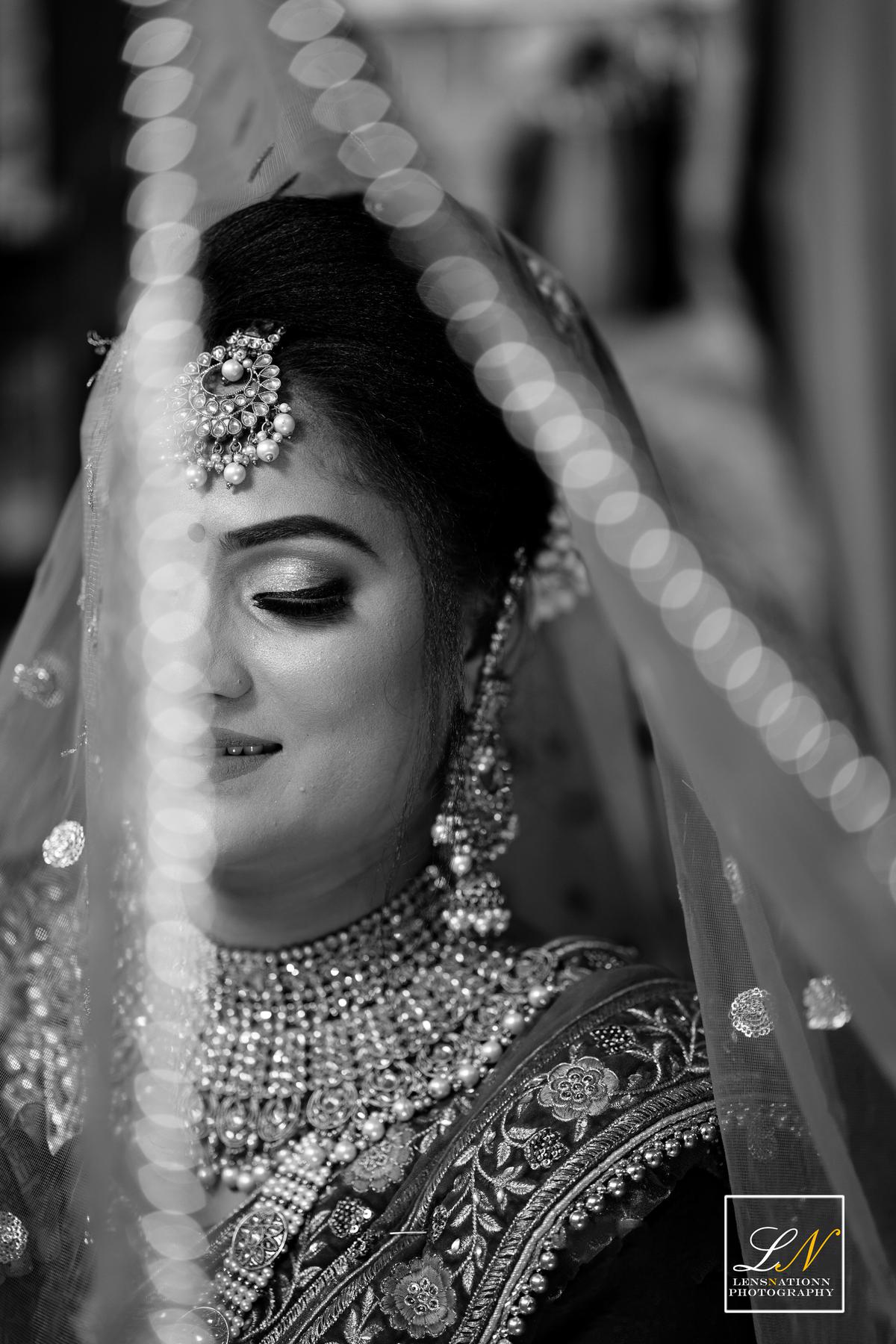 Image of Fashion, Flash photography, Black, Wedding dress, Eye, Eyebrow etc.