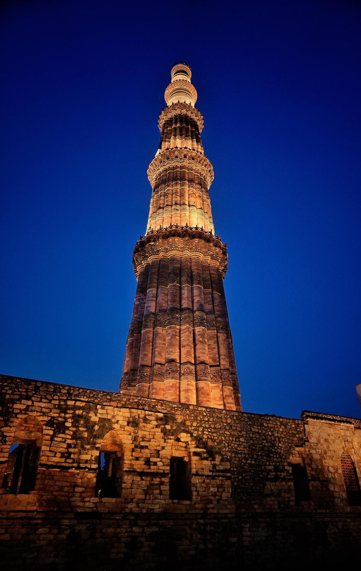 Image of Stupa, Finial, Tower, Building, Sky etc.