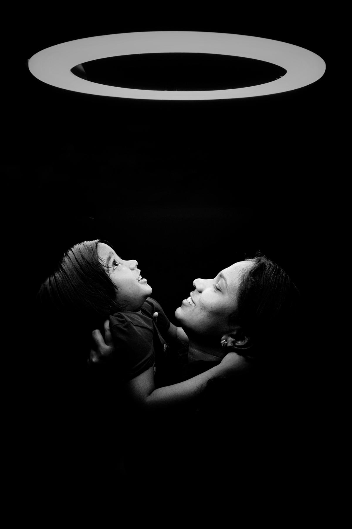 Image of Happy, Flash photography, Gesture etc.