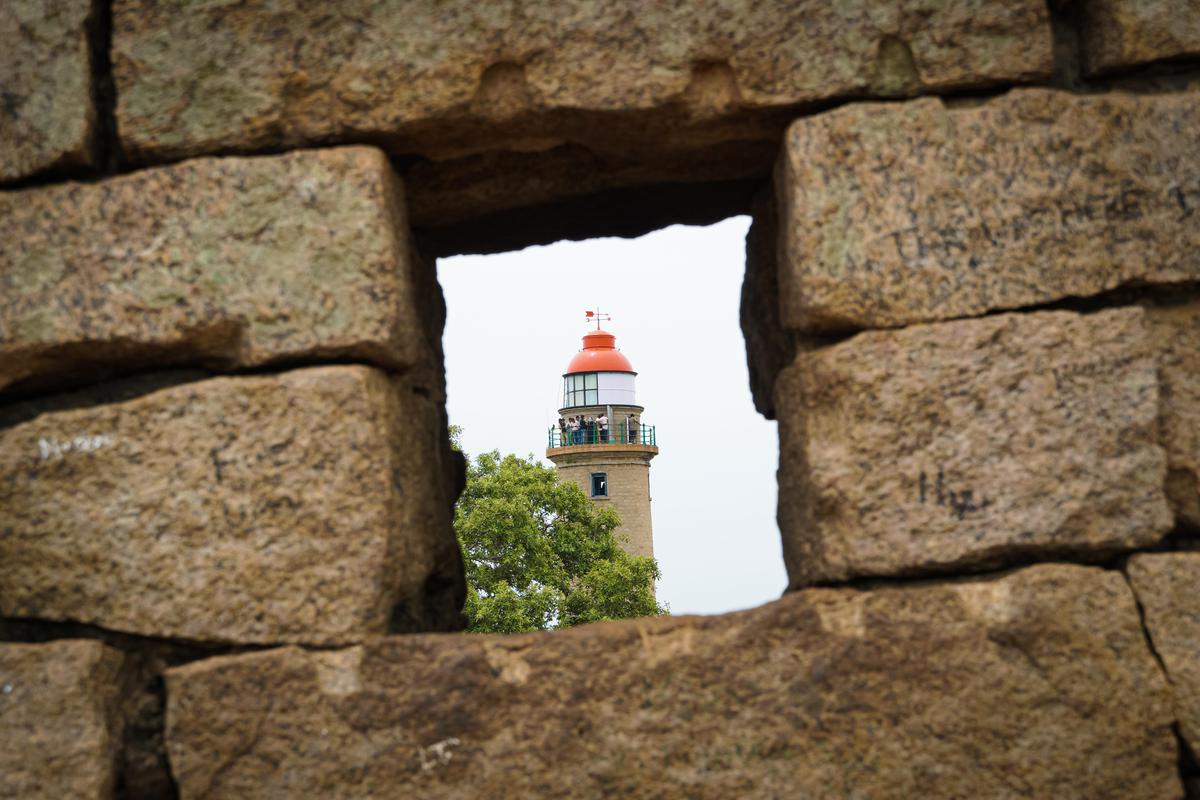 Image of Wall, Tower, Lighthouse etc.