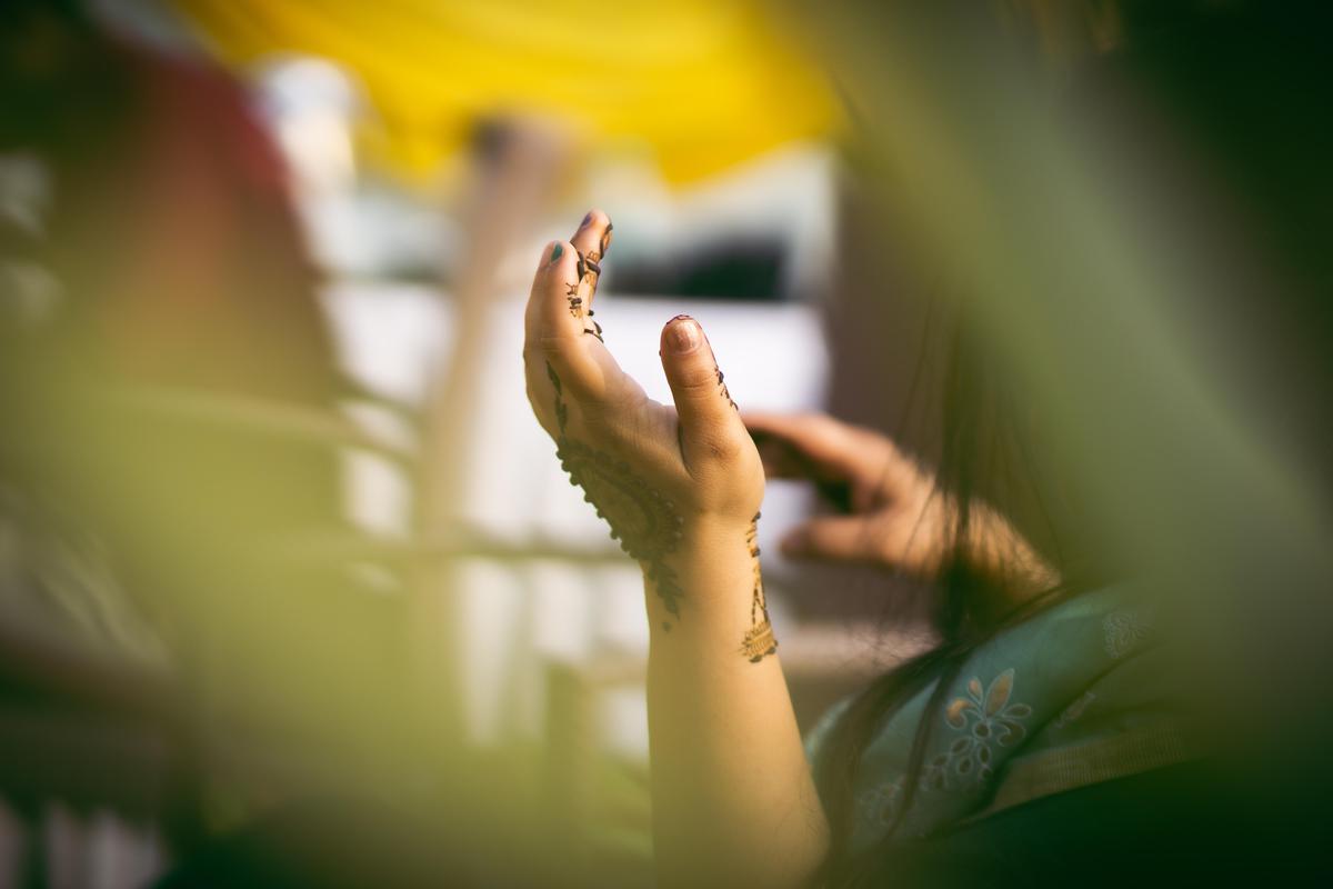 Image of Yellow, Happy, Plant, People in nature, Flash photography, Hand etc.