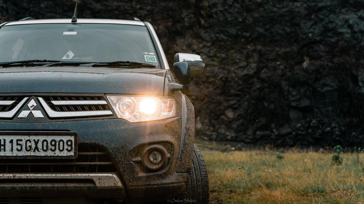 Image of Vehicle, Car, Automotive lighting, Hood, Wheel, Tire etc.