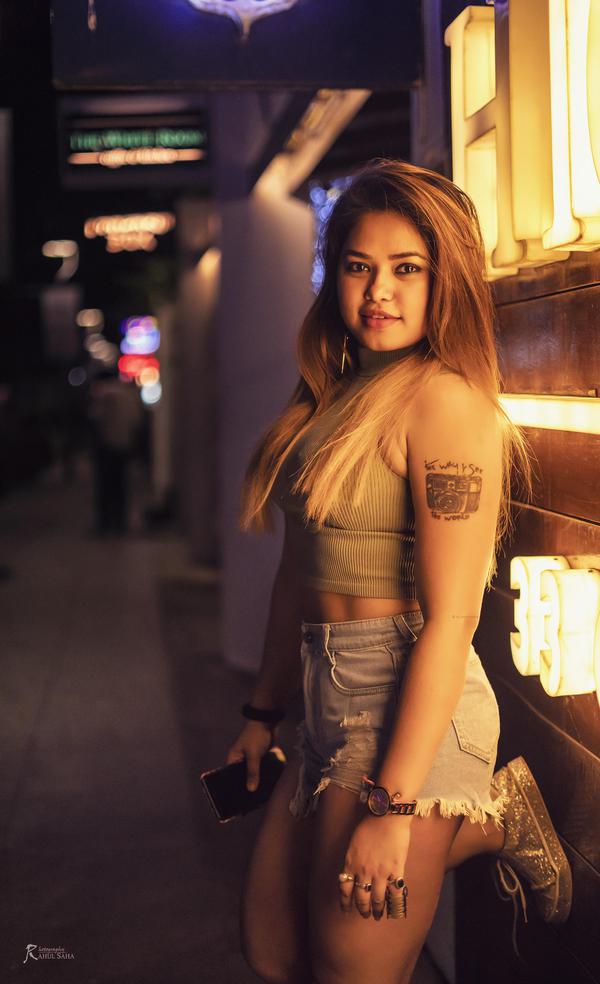 Image of Flash photography, Waist, Thigh etc.
