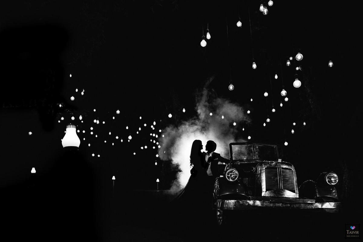 Image of Music, Black-and-white, Flash photography, Performing arts, Entertainment etc.