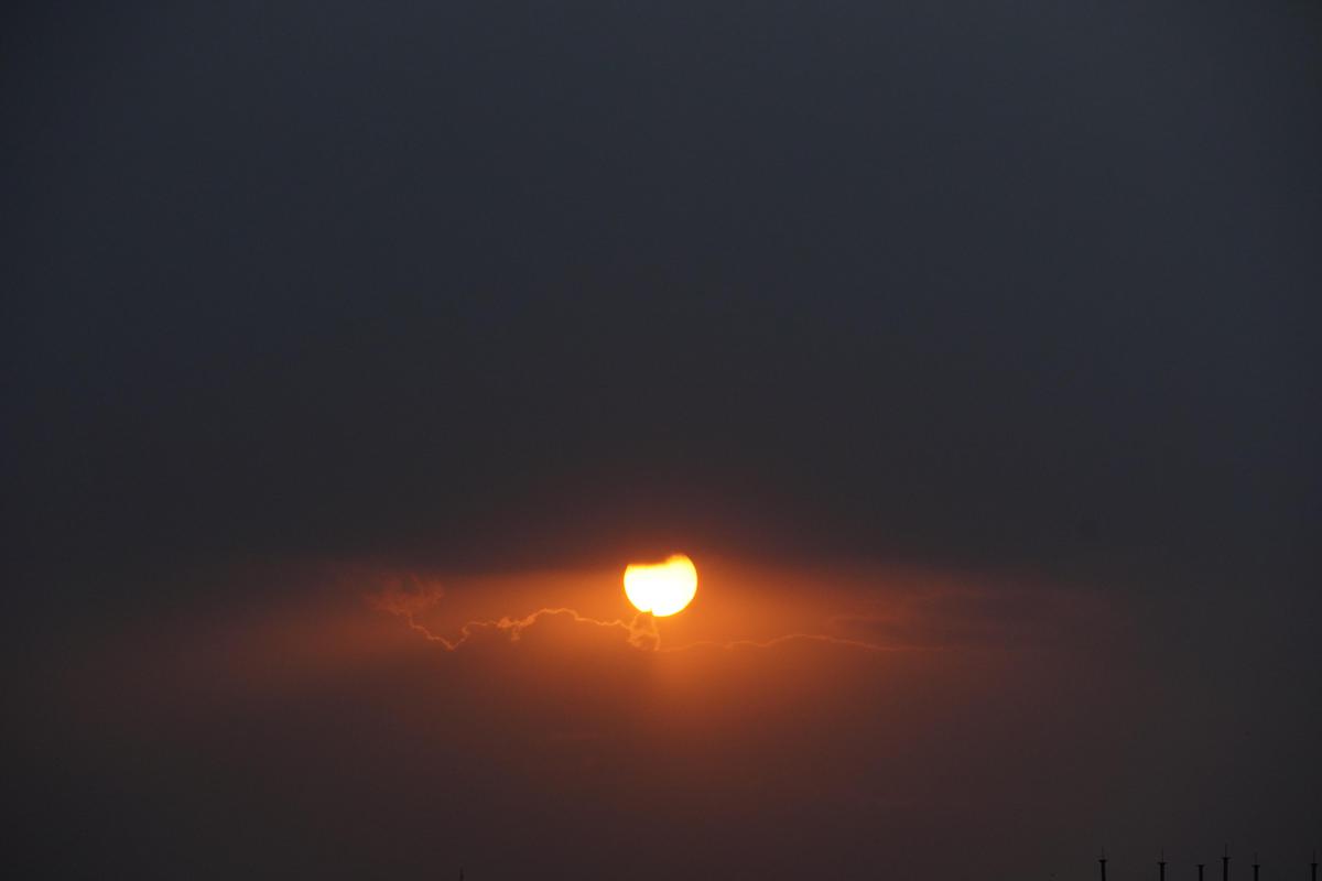 Image of Atmospheric phenomenon, Sky, Afterglow, Cloud, Atmosphere, Amber etc.