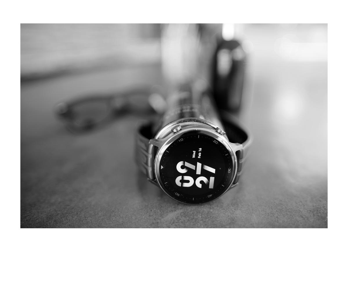 Image of Flash photography, Clock, Watch, Analog watch, Watch accessory, Grey etc.