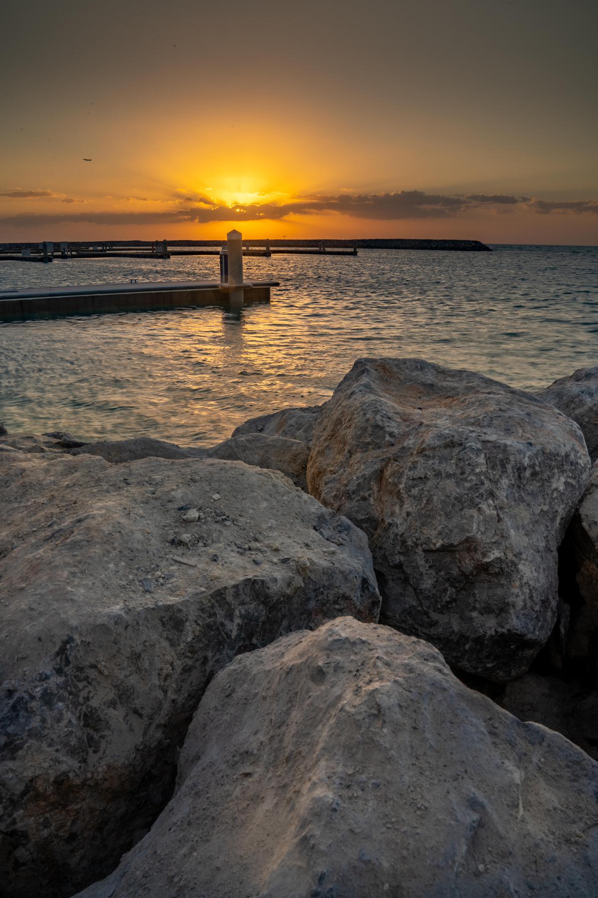 Image of Sunset, Sunrise, Dusk, Evening, Horizon, Ocean etc.