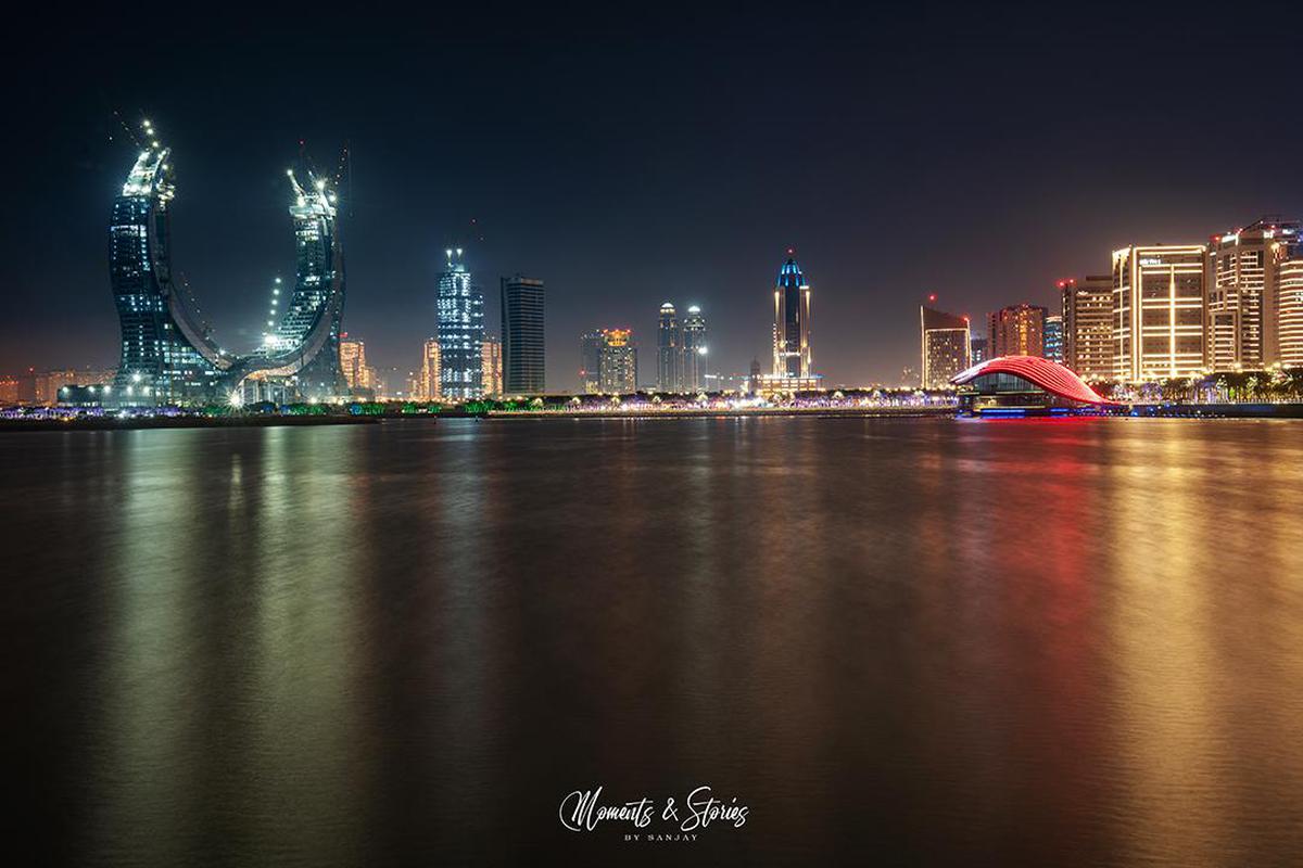 Image of Night, Architecture, City, Reflection, Metropolis, Urban area etc.