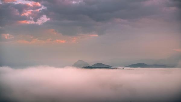 Image of Atmospheric phenomenon, Sky, Morning, Cloud, Evening, Horizon etc.