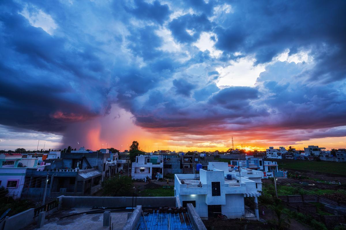 Image of Sky, Afterglow, Cloud, Building, Dusk, Blue etc.