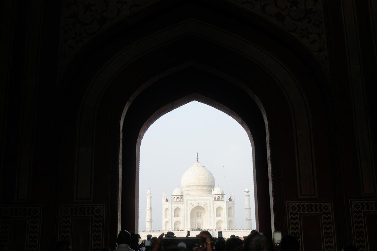 Image of Sky, Architecture, Landmark, Place of worship, Holy places, Arch etc.