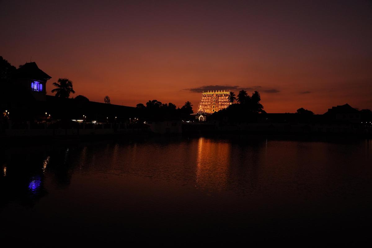 Image of Sky, Cloud, Night, Water, Reflection, Dusk etc.