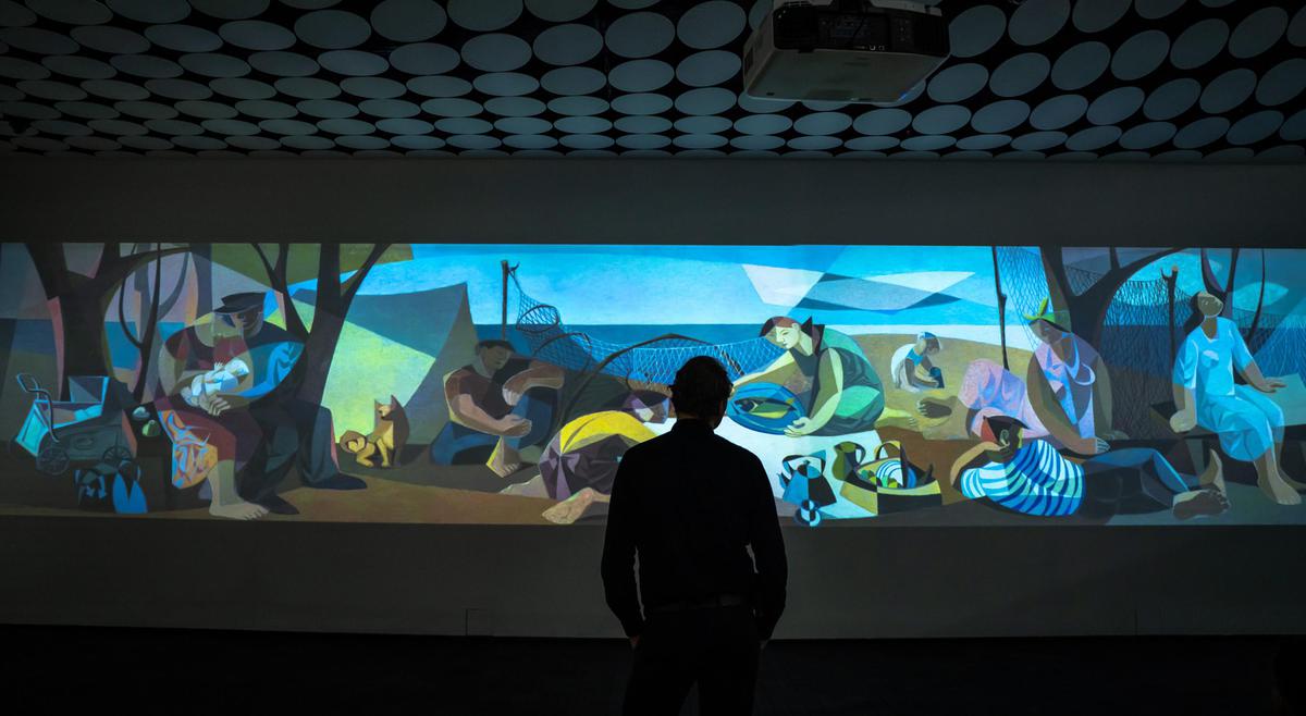 Image of Organism, Display device, Projection screen, Fish etc.