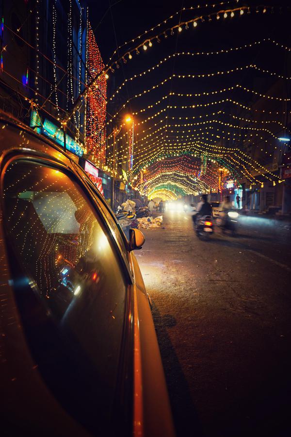 Image of Light, Night, Mode of transport, Reflection, Lighting, Automotive lighting etc.
