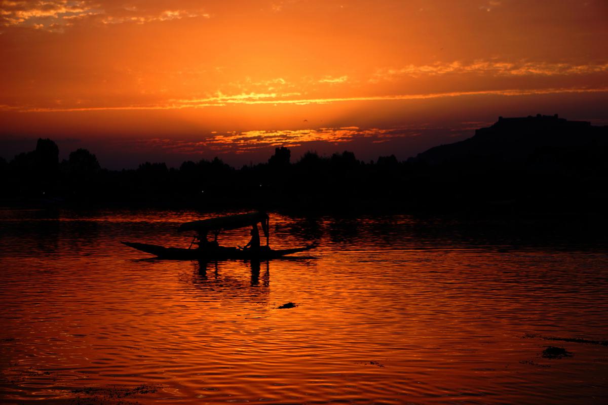 Image of Nature, Sky, Afterglow, Red sky at morning, Sunset, Sunrise etc.
