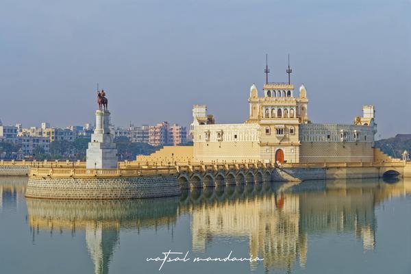 Image of Sky, Building, Water, Lake, Tower etc.