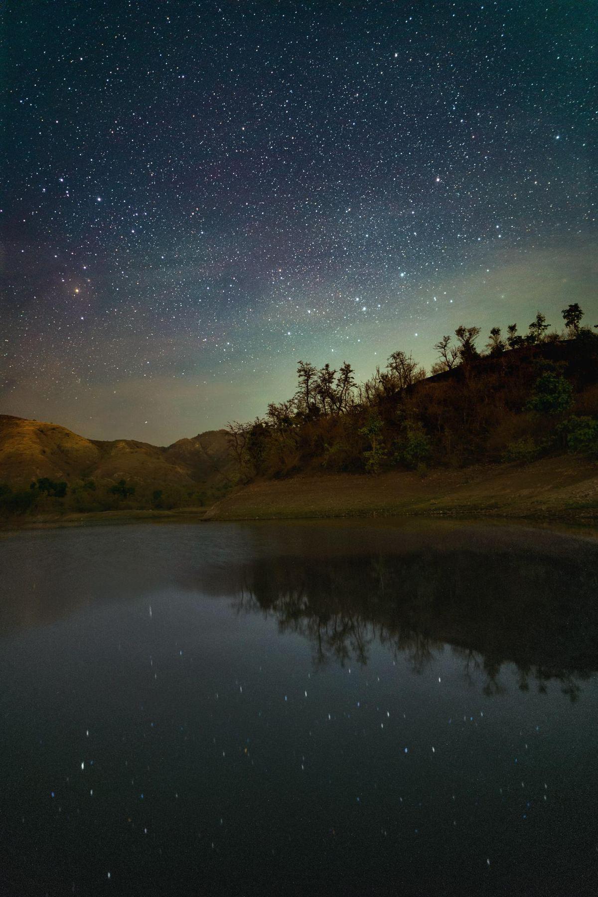 Image of Highland, Sky, Tree, Cloud, Natural landscape, Water etc.
