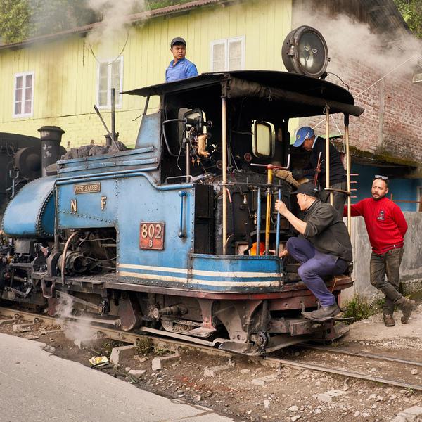 Image of Vehicle, Mode of transport, Transport, Auto part, Track, Railway etc.