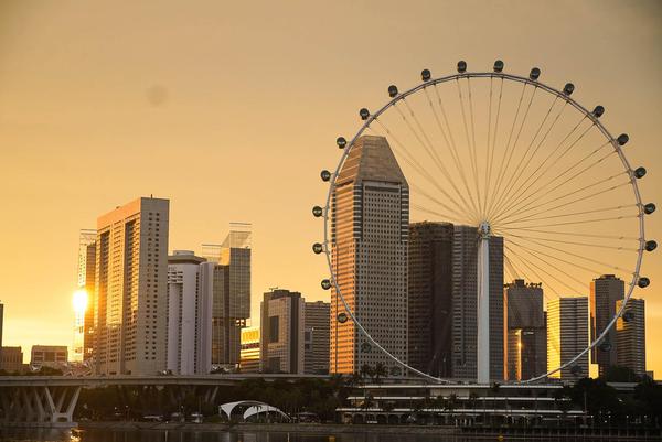 Image of Sky, City, Landmark, Metropolis, Urban area, Metropolitan area etc.