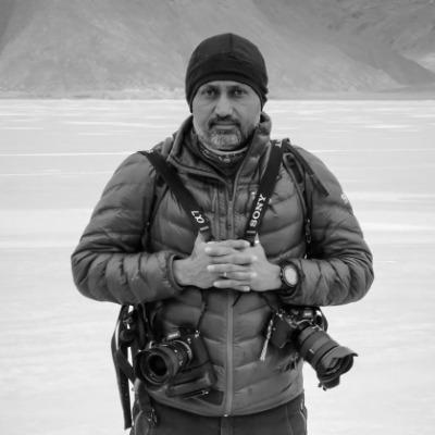 Manish Lakhani - Travel & Documentary Photographer